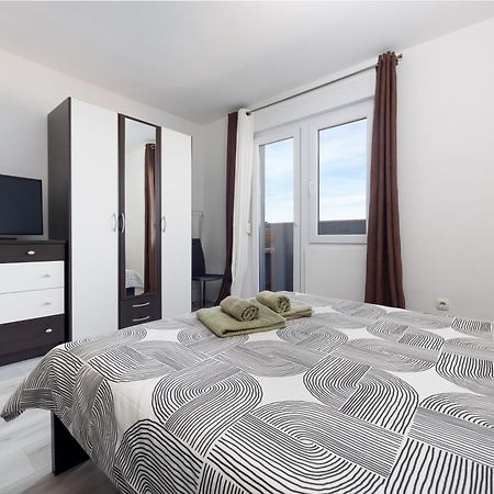 Apartment Kokolo With Sea View Split Dış mekan fotoğraf